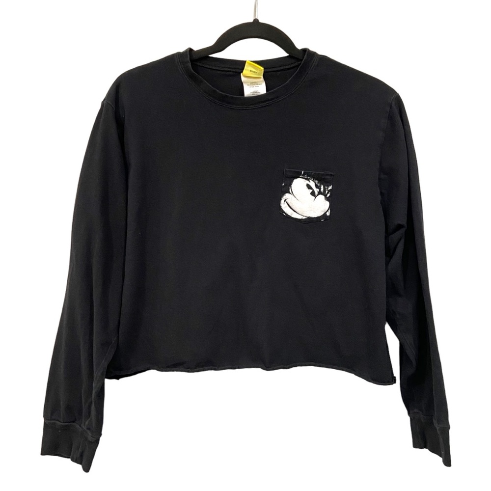 🌻3/$18 or 5/$25🌻Disney Long Sleeve Mickey Crop Top Pocket Tee